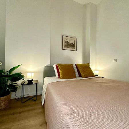 Luxury Suites Mons By Rikas Hotels Bagian luar foto