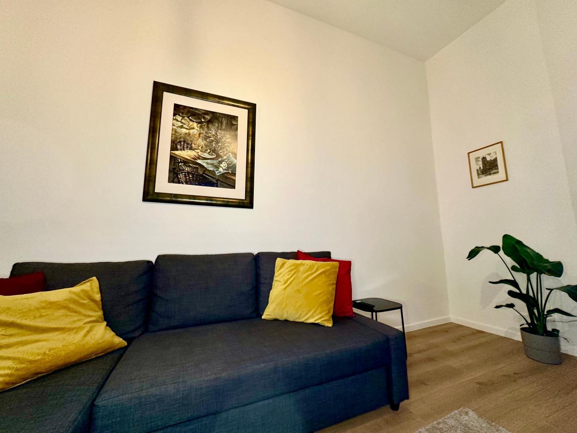 Luxury Suites Mons By Rikas Hotels Bagian luar foto